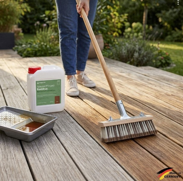 AMBOOO Bambus Pflegeöl für die Pflege, Farbauffrischung und den Schutz von Bambus-Terrassendielen im Außenbereich.